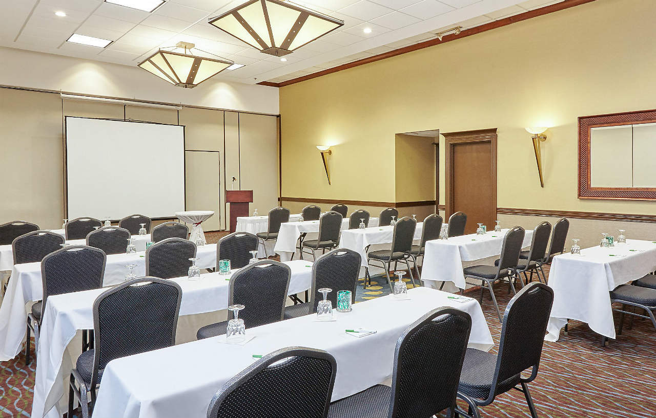 Holiday Inn Chicago Matteson Conference Center, An Ihg Hotel Esterno foto